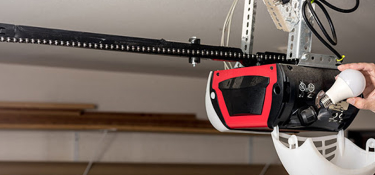 automatic garage door opener repair in Aliso Viejo