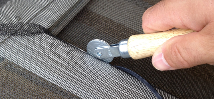 metal screen door repair in Aliso Viejo